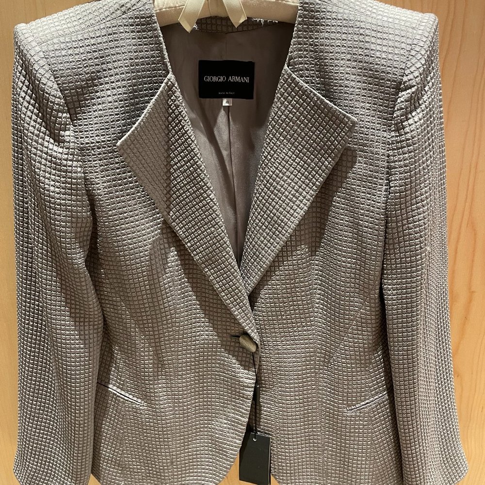 Giorgio Armani Silk Blazer- Size EU 48 NWT